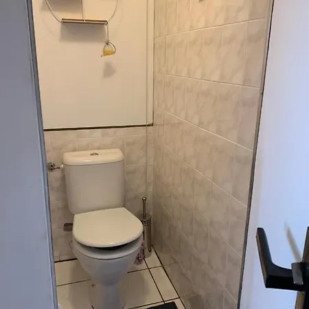 Apartmán Botanicska 2-11 *