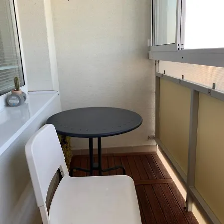 Apartmán Botanicska 2-11 *